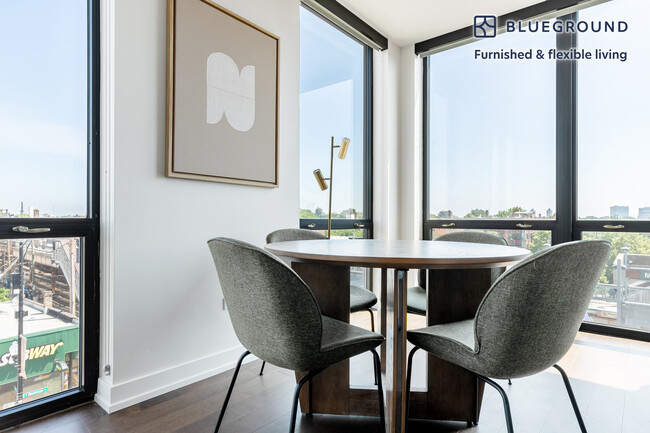 Photo - 4346 N Honore St Unit FL4-ID400