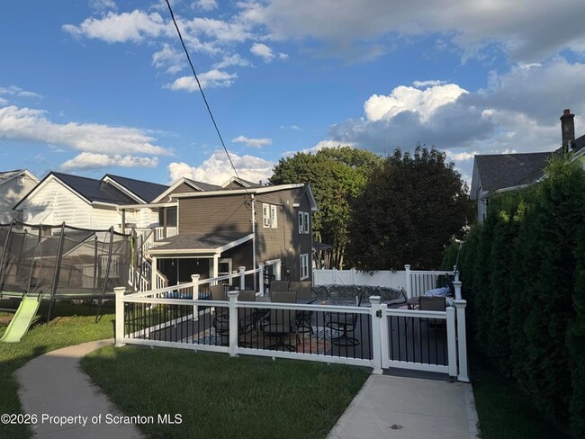 Photo - 513 N Garfield Ave