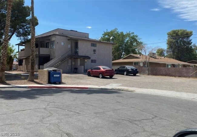 Building Photo - 3708 Scuba Cir Unit A