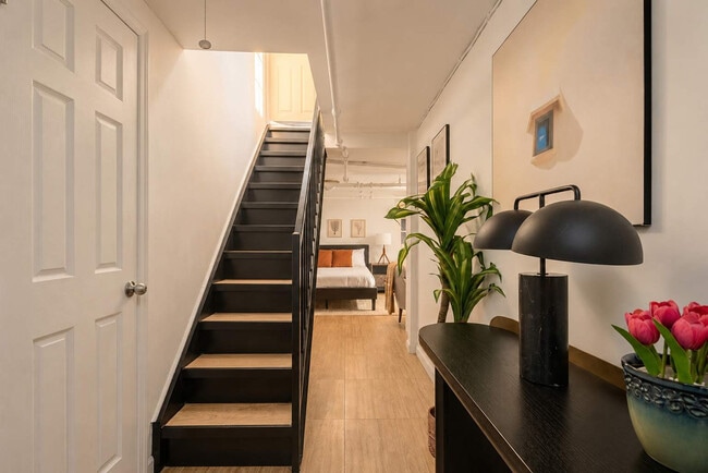 Photo - 173 N 7th St Unit SI ID1257495P
