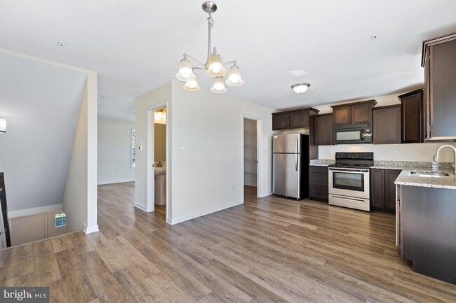 Photo - 858 Rising Sun Ln