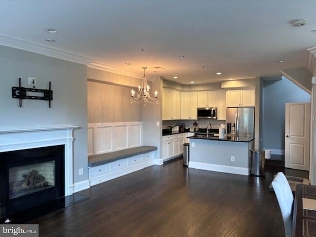 Photo - 514 N Royal St
