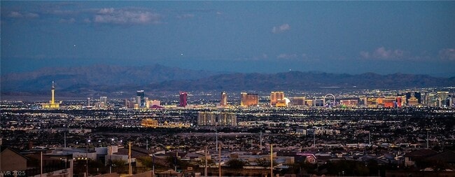 Photo - 552 Parkwind Ln