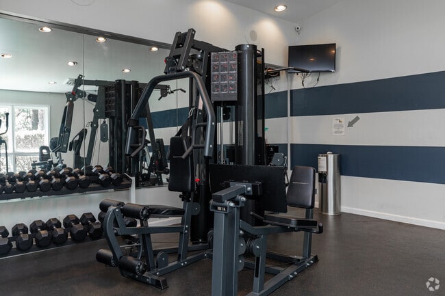 Fitness Center - Huntington Apartments