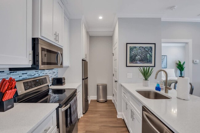 Photo - 306 W Gaston St Unit ID1244802P