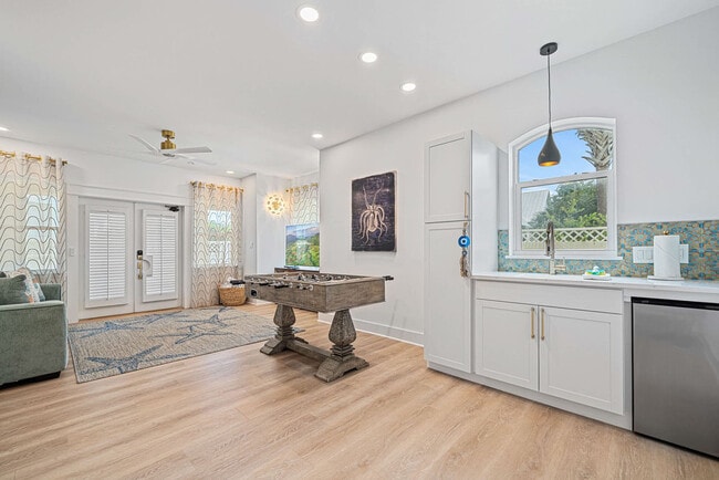 Photo - 20 St Francis Dr S Unit SI ID1471179P