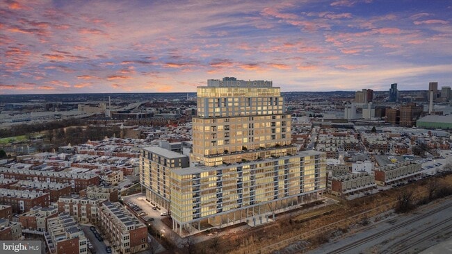 Photo - 1200 Steuart St Unit 1511