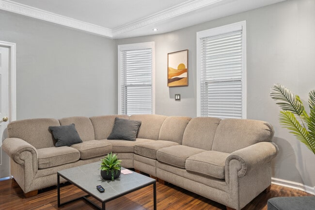 Photo - 18 W 40th St Unit ID1053125P