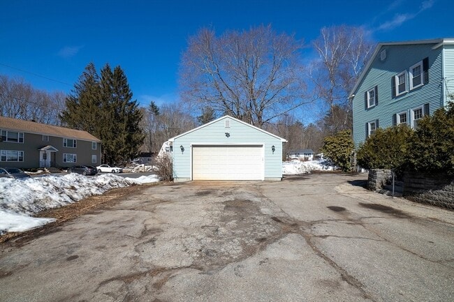 Photo - 5 Maple Ave Unit 1