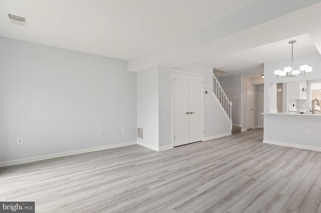 Photo - 2403 S Walter Reed Dr