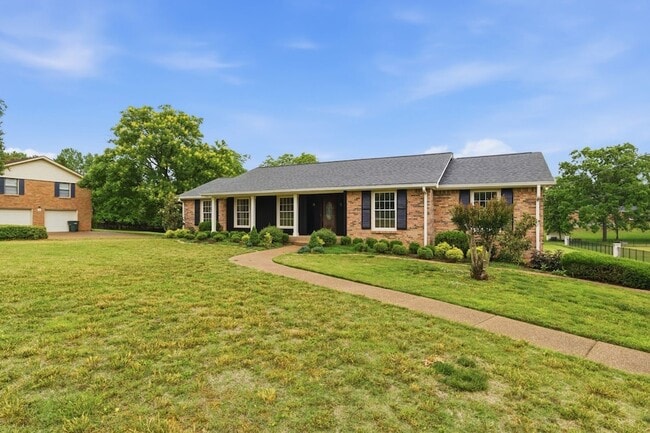 Photo - 213 Rising Sun Ln