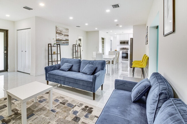 Photo - 6124 SW 64th Terrace Unit ID1307108P