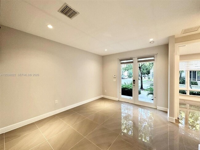 Photo - 10560 NW 63rd Terrace