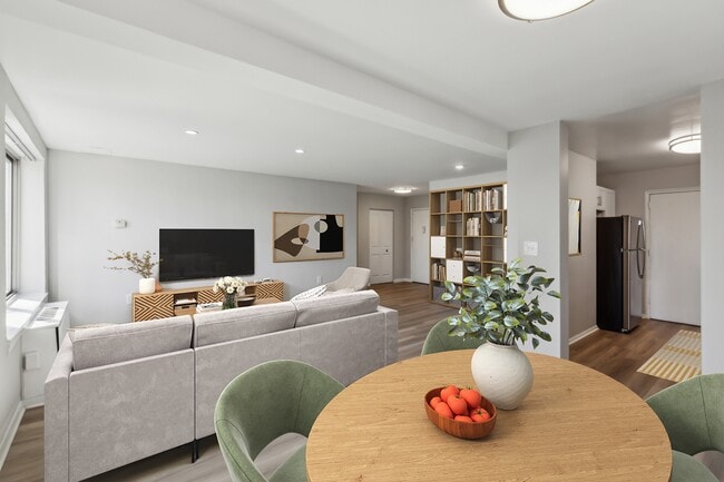 Photo - The Jefferson, an Eagle Rock Community