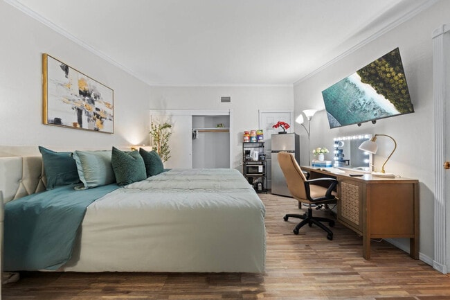 Building Photo - 10150 Sierra Madre Rd Unit ID1347379P