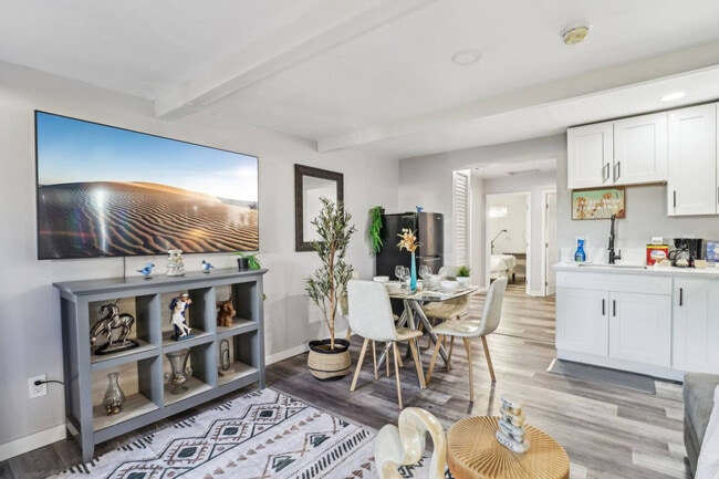 Photo - 609 Carlsbad St Unit ID1283129P