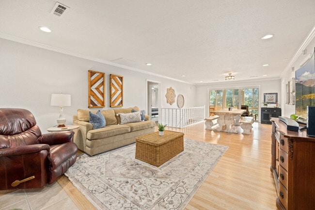 Photo - 1 Marykirk Ln Unit ID1221821P