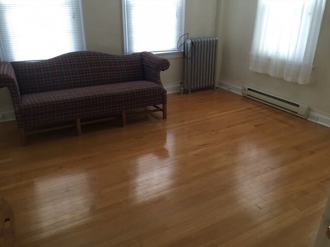 Photo - 112 Main St Unit A