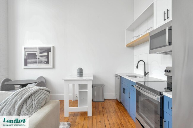 Photo - 31 Victor St Unit 213.1406461