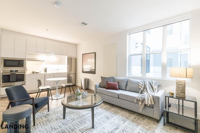 Building Photo - 8525 Chevy Chase Lake Terrace Unit 241