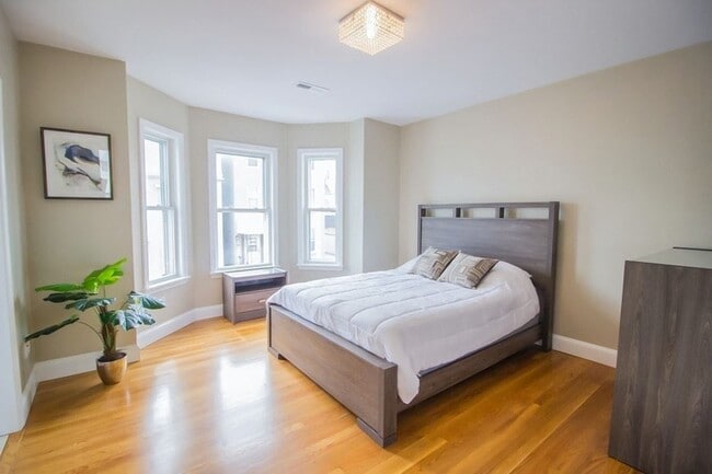 Photo - 792 Saratoga St Unit 2