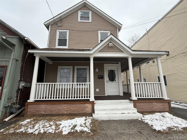 Building Photo - 144 Jersey Ave Unit 1