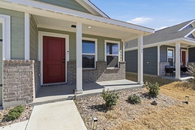 Photo - 5909 Cherry Holw Wy