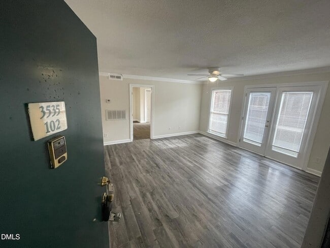 Building Photo - 3535 Ivy Commons Dr Unit 102