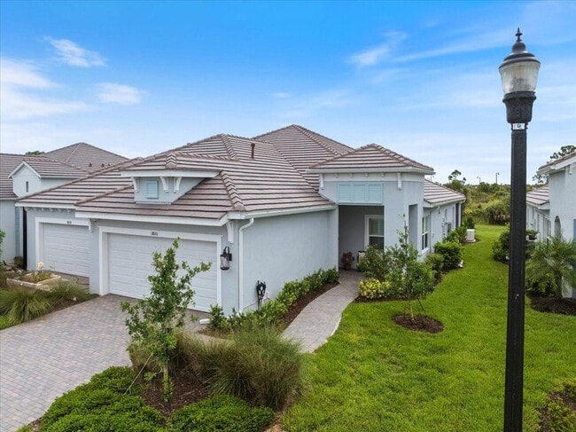 Building Photo - 18050 Franklin Park Ct