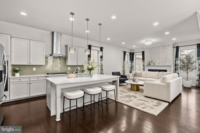 Photo - 22237 Fulmer Ave
