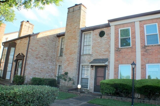 Building Photo - 5100 Allendale Rd Unit 207