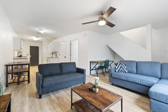 Photo - 836 Richmond St Unit ID1319906P