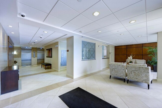 Photo - 4200 N Ocean Dr Unit 2-405