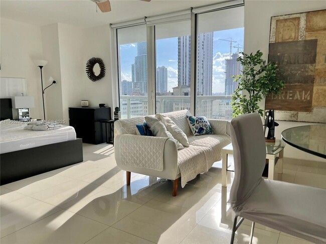 Photo - 50 Biscayne Blvd Unit 1809