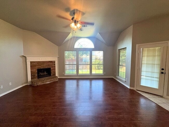 Photo - 1541 Mountain Laurel Ln