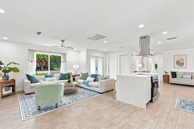 Building Photo - 27164 Edenbridge Ct Unit SI FL1-ID1629328P