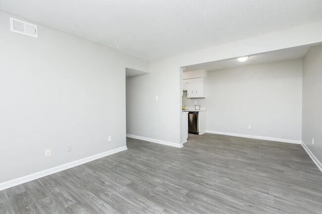 Photo - Eagles Crest at Durrett