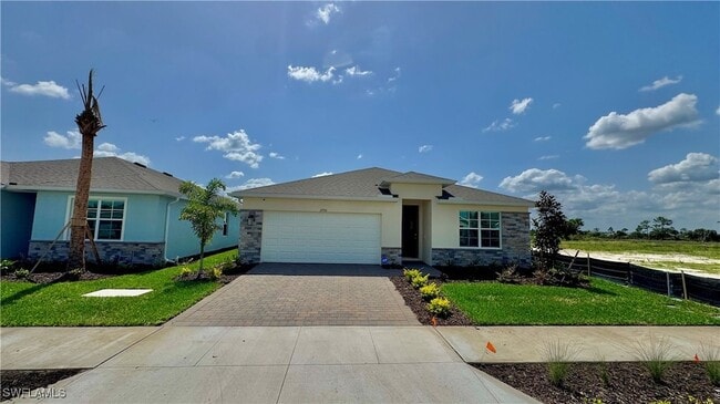 Building Photo - 17710 Shade Tree Loop