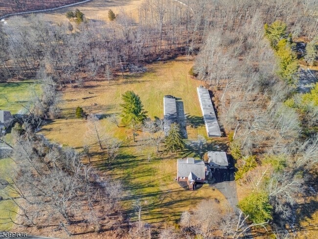 Photo - 111 King George Rd