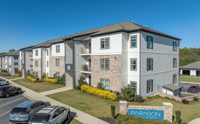 Paragon Luxury Apartments - Paragon Luxury Apartments