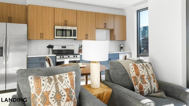 Building Photo - 1007 S Mint St Unit 730