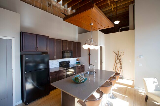 Photo - Woodrow Apartments