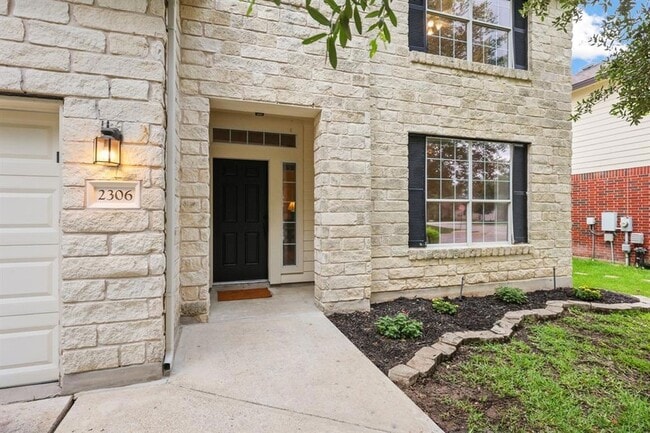 Photo - 2306 Caprock Pl