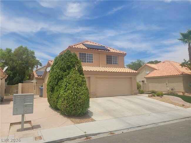 Photo - 4013 Forest Knoll Ln