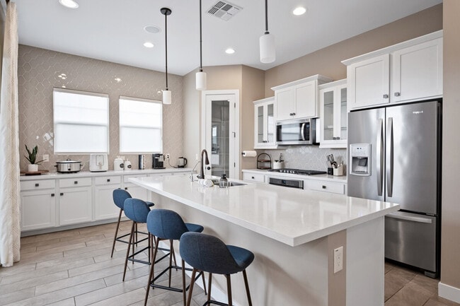 Photo - 1913 E Rosemary Dr Unit ID1244336P