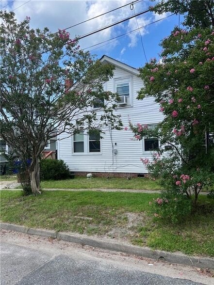 Photo - 360 Staten St