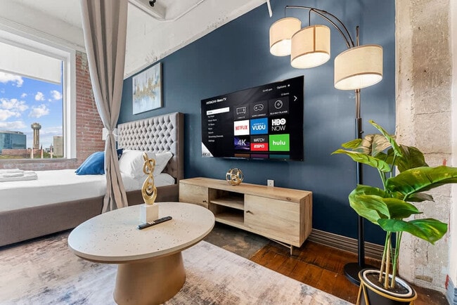 Photo - 555 Evergreen St Unit ID1055883P