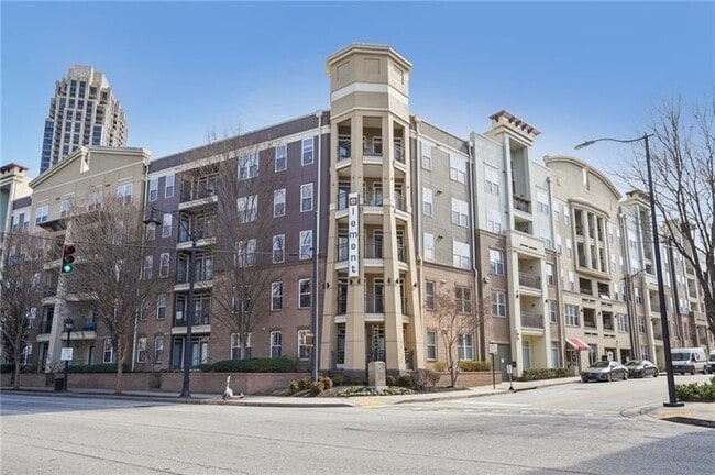 Building Photo - 390 17th St NW Unit 6009