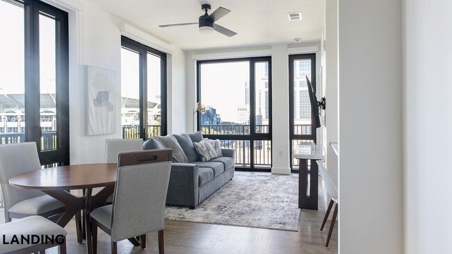 Photo - 1007 S Mint St Unit 835