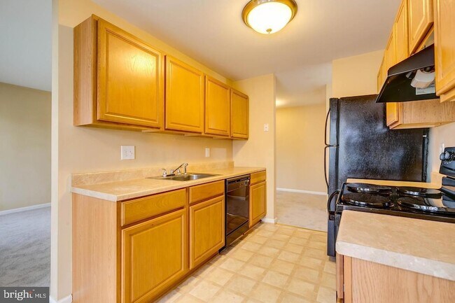 Photo - 8393 Buttress Ln Unit 202